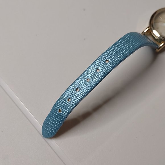 Cute Blue And Gold Tone Watch - Picture 4 of 10